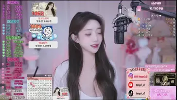 lovelyena live stream